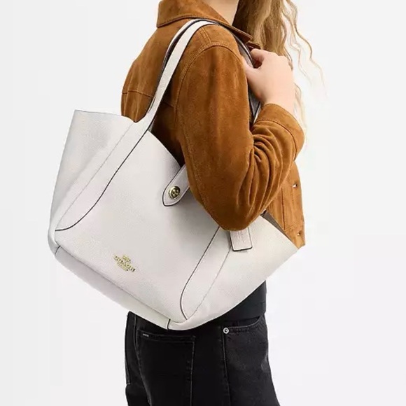 Coach (NWT) Hadley Turnlock Tote Bag - Picture 16 of 17